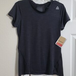 NWT Reebok Moisture Management Fabric Exhale Slim Fit Black Top• Women's•Small